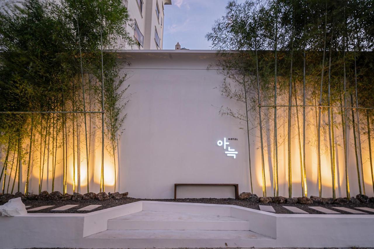 Aank Hotel Daejeon Yongjeon 2Nd Kültér fotó